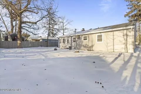 Exterior - 417 Riverview Rd, Forked River, NJ 08731 photo 1 of 2