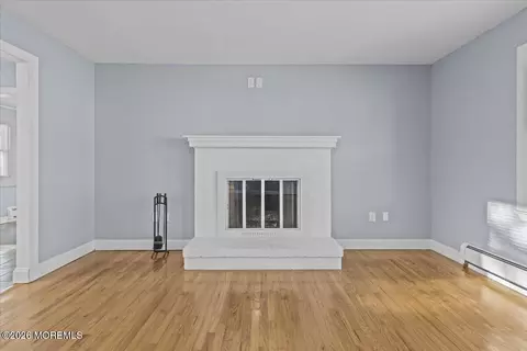 Living - 417 Riverview Rd, Forked River, NJ 08731 photo 3 of 4
