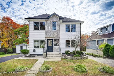 940 Grove Ave, Old Bridge, NJ 08857