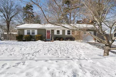 330 Riviera Dr, Forked River, NJ 08731 photo 2