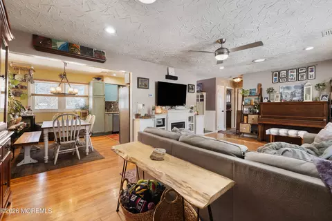 330 Riviera Dr, Forked River, NJ 08731 photo 7