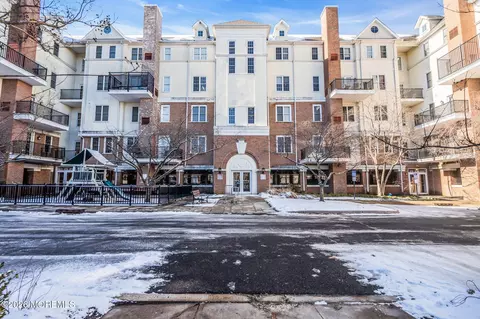944 Madison Ave, Lakewood, NJ 08701