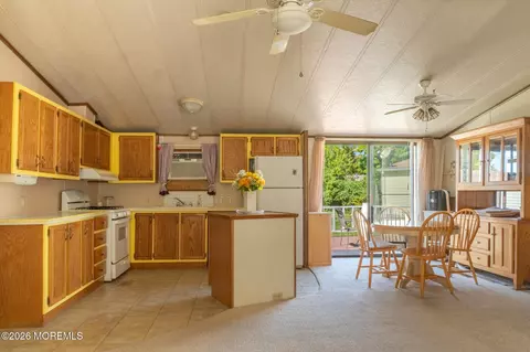 Kitchen - 115 Douglas Dr, Jackson, NJ 08527 photo 1 of 1