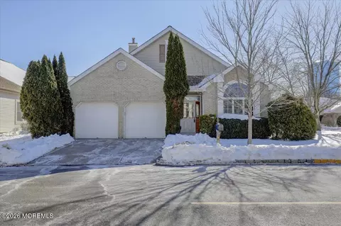 11 Ramsey Way, Monroe, NJ 08831