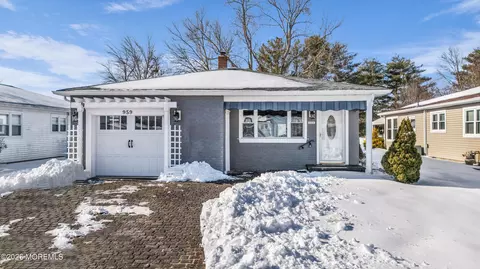 959 Jamaica Blvd, Toms River, NJ 08757