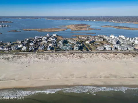 1566 Ocean Ave #38, Sea Bright, NJ 07760