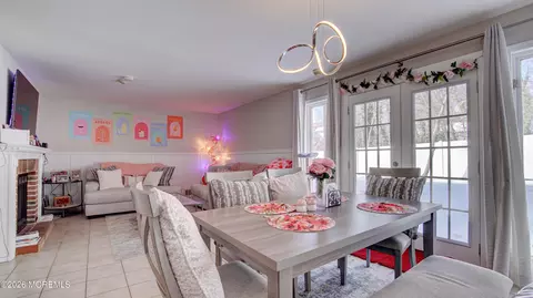 274 N Bath Ave #8, Long Branch, NJ 07740