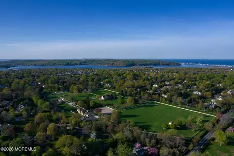 View/Area - 39 E River Rd, Rumson, NJ 07760 photo 3 of 3