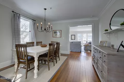 Dining - 39 E River Rd, Rumson, NJ 07760 photo 2 of 2
