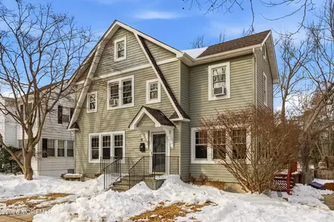 9 Norwood Ct, West Long Branch, NJ 07764