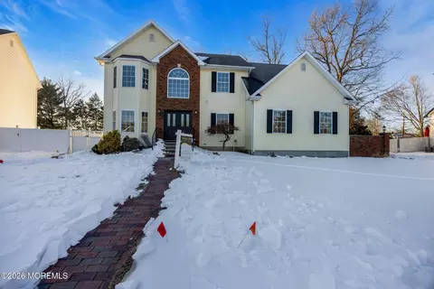 4 Rauer Ct, South Plainfield, NJ 07080
