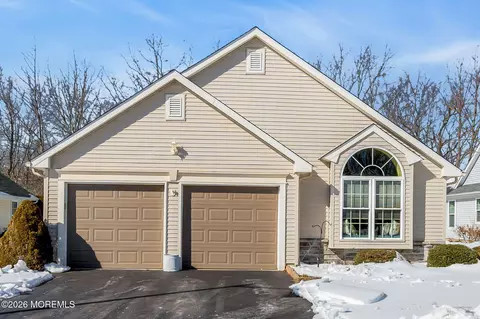 3006 Springwater Ct, Toms River, NJ 08755