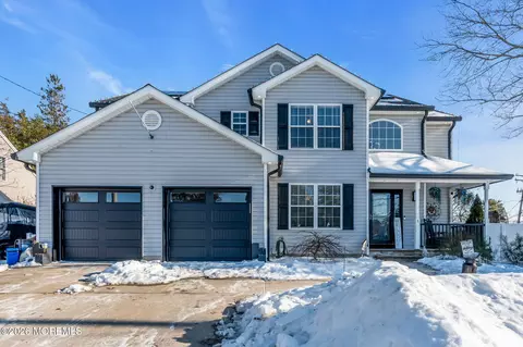 1 Thropp Rd, Forked River, NJ 08731