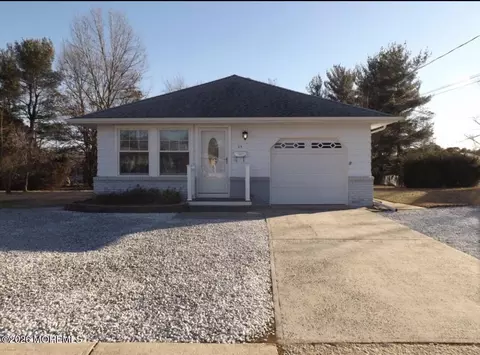 23 Mount Dashan Ln, Toms River, NJ 08753