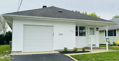 77 Mount Fairweather Ln, Toms River, NJ 08753