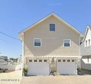 48 W Granada Dr, Brick, NJ 08723