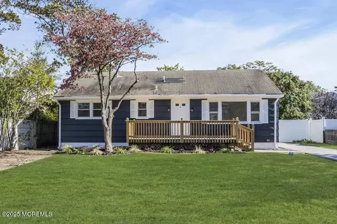 1202 Sunset Ave, Point Pleasant, NJ 08742