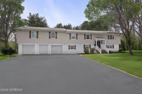 59 Sunnyside Rd, Howell, NJ 07731