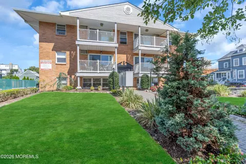 301 6th Ave #102, Asbury Park, NJ 07712