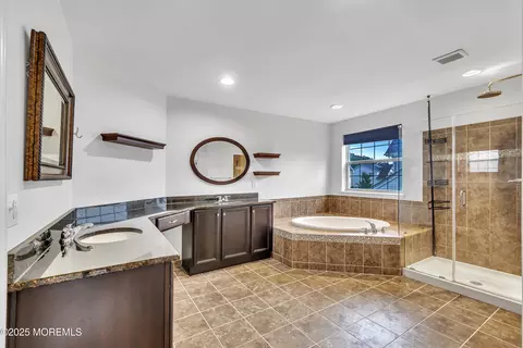 Bath - 4 Christopher Dr, Howell, NJ 07731 photo 2 of 6