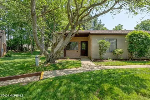 239 Medford Ct #A, Manalapan, NJ 07726