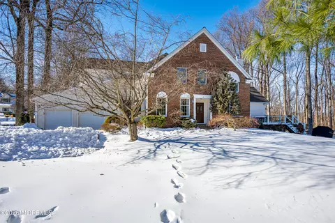 35 Stonewall Cir, Princeton, NJ 08540