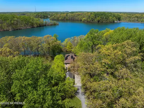 307 Lakeside Ave, Colts Neck, NJ 07722