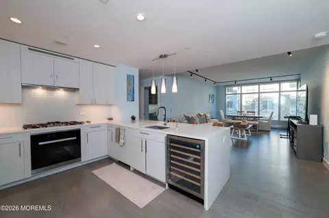 30 Melrose Ter #208, Long Branch, NJ 07740