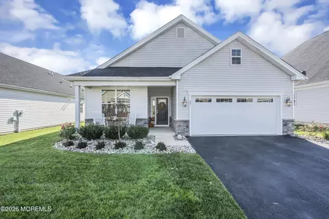 35 Saratoga Rd, New Egypt, NJ 08533