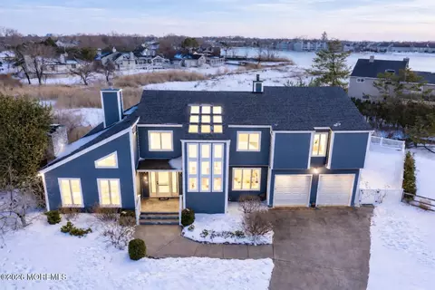 6 Ellis Ct, Monmouth Beach, NJ 07750