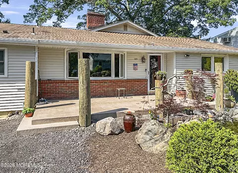 53 N Lakeside Ave, Jackson, NJ 08527