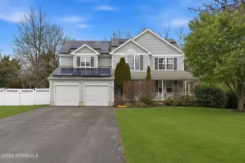 113 Rowan Ct, Manahawkin, NJ 08050