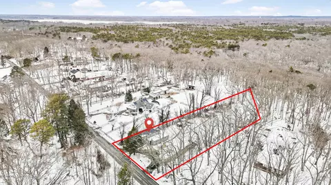 89 Maxim Rd, Howell, NJ 07731