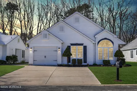 14 Penny Ln, Jackson, NJ 08527