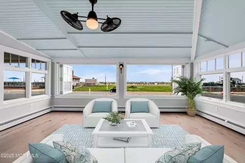900 Ocean Ave, Bradley Beach, NJ 07720