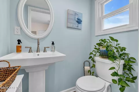6 Beach St, Sea Bright, NJ 07760 photo 6