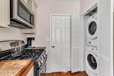 6 Beach St, Sea Bright, NJ 07760 photo 10