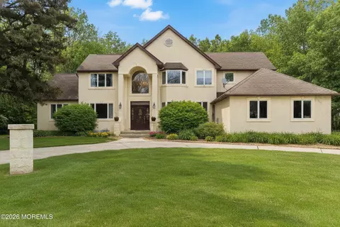 20 Edelweiss Ct, Voorhees, NJ 08043