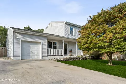 39 Marlow Ave, Brick, NJ 08724