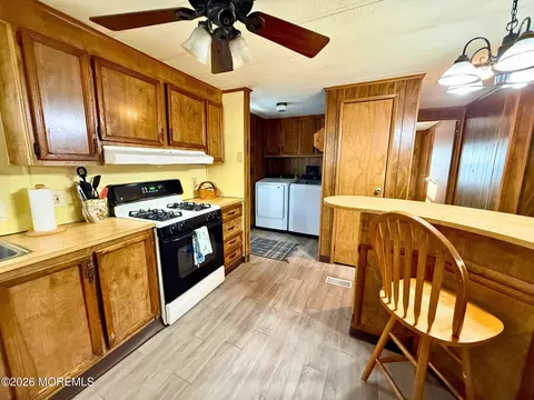 33 Judith Way, Jackson, NJ 08527 photo 12