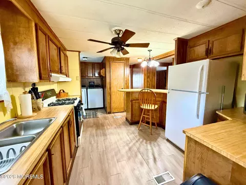 33 Judith Way, Jackson, NJ 08527 photo 14