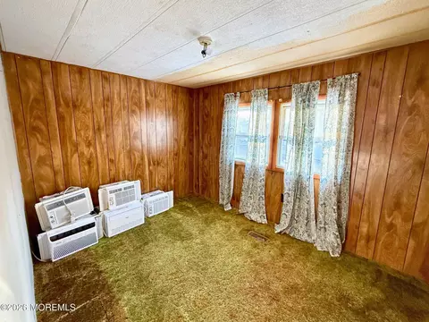 33 Judith Way, Jackson, NJ 08527 photo 16