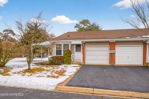 9 Potomac Ln #A, Whiting, NJ 08759