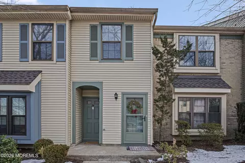 114 Dundee Ct, Aberdeen, NJ 07747