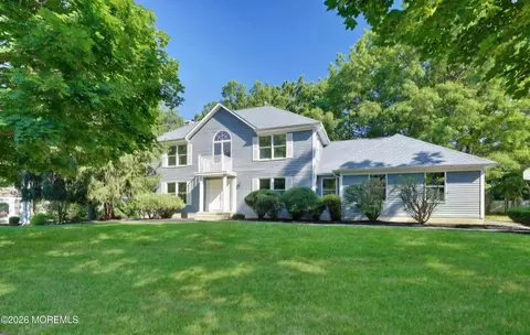 1220 Fox Hollow Dr, Toms River, NJ 08755