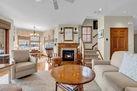 Living - 10 Waters Edge, Brielle, NJ 08730 photo 3 of 5