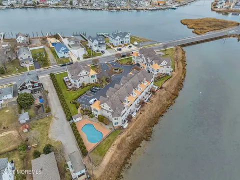 View/Area - 10 Waters Edge, Brielle, NJ 08730 photo 10 of 11
