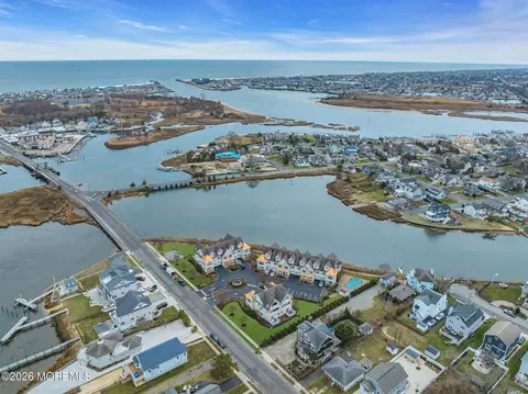 View/Area - 10 Waters Edge, Brielle, NJ 08730 photo 7 of 11