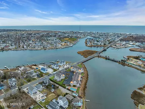View/Area - 10 Waters Edge, Brielle, NJ 08730 photo 6 of 11