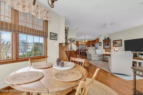 Dining - 10 Waters Edge, Brielle, NJ 08730 photo 4 of 4